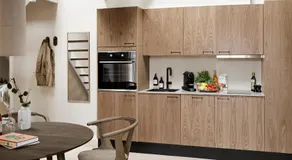 Aura Apartment Hotel - Image 4