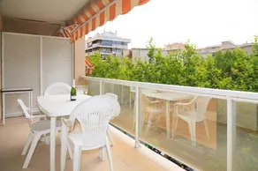 Park Suites Salou - Image 2