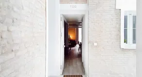 ISG Apartments Lovely Duplex - Image 4