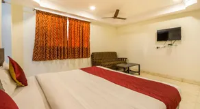 Hotel Siri Grand - Image 4
