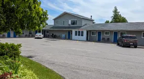 Huron Inn - Image 4