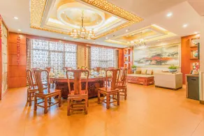Xintian Hotel - Image 4