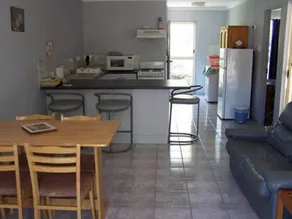 Palm Valley Motel - Image 3