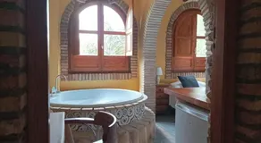 Alojamientos La Casa de Piedra - Image 3
