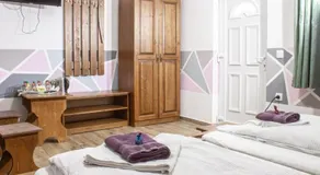 Franc Llagami - Rooms - 2 - Image 2