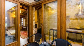 Blossom rooms & suite - Image 2