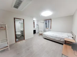 Jeju Dongmun Residence Hotel - Image 2