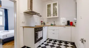 Old Town Center Apartments - 4 bedrooms  - Image 3