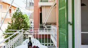 Georgakis George Rooms - Image 5