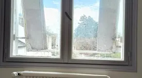 Chambre Deluxe avec Salle de bain et clim - Image 2