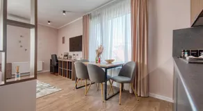 Panorama Deluxe Aparthotel - Image 2