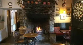 Fox and hounds starbotton - Image 2