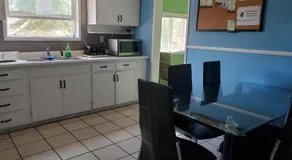Yosemite International Hostel - Image 3