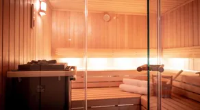Land-gut Hotel zum Löwen Garni - Image 3