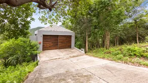 Baan Kuno 5BR Private Villa with Panoramic Views - Image 2