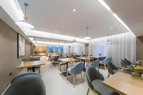 Home Inn Neo Shenyang Railway Station - Image 2
