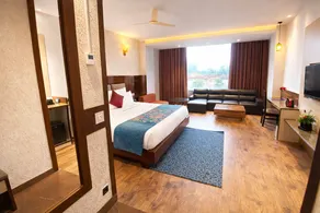 Palmdale Hotel & Resort - Ambala - Image 2