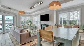 Beachfront Condo w Ocean Views and Pool - Image 3