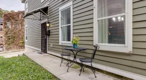 Walk to UC & Hospitals! Cincy Home w/ Patio - Image 4