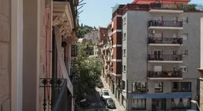 CITY CENTER TWO BEDROOMS APARTMENT, IN A 1870's FULL RENEWED BUILDING - Image 2