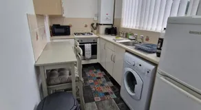 Canny Hyem - Image 4