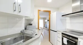 Apartamento con Vistas al mar, Piscina y Pista de Paddle - Image 4