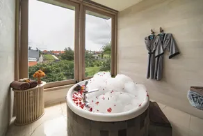 Astera Resort & Spa Canggu by Ini Vie Hospitality - Image 4