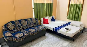 Ozzy Rooms - Image 2