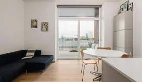 Luxury Apt with Harbor Views - Image 2