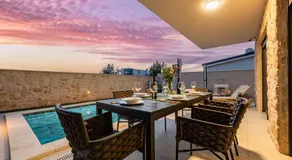 Seaview Twin Villa Royal with heated pool, jacuzzi and sauna - by TA Leut Agency - Image 3