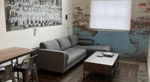 Loom Room Retreat - Image 5
