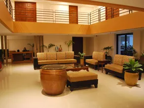 Royal Suites Condotel - Image 3