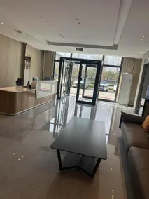 Lakeside Hotel (Hetou Old Street Branch) - Image 2
