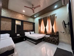 Hotel Sajan Palace - Image 5