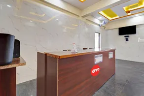 OYO Thirumala comfort & lodging - Image 3
