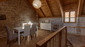 Stone house Olsavinia close to the beach - Image 2