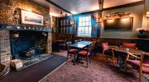 Kings Arms Hotel - Image 3