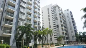 One Palm Tree Condo at Manila Airport T3 by Beth - Image 4