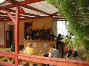 Hullam Hostel - Image 4