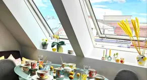 Apartment with a terrace - Image 5