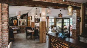 Ta Fabrika Restavracija,pizzerija in prenočišča - Image 3