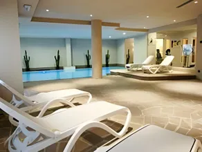 Adler ApartHotel - Image 2