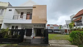 RedDoorz at Residence Bintaro - Image 3