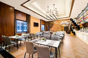 Guzi Celebrity First Hotel (Wenjiang University Town) - Image 3