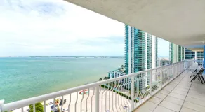 Spacious Ocean view unit in the heart of Brickell - Image 5