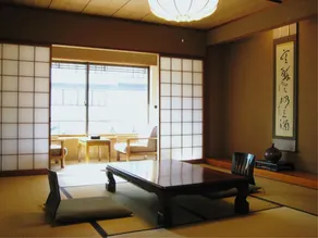 Yumotoso Toyokan - Image 2