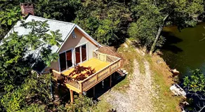 Boat House - Image 4