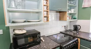Ewe Cottage - Image 4