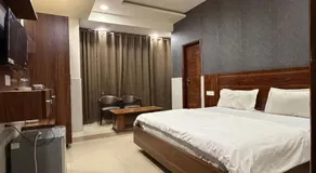 Hotel City Palace - Image 2