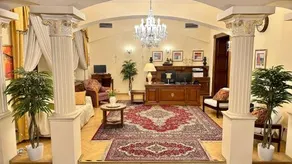 FLEUR DE LIS HOTEL - Image 5
